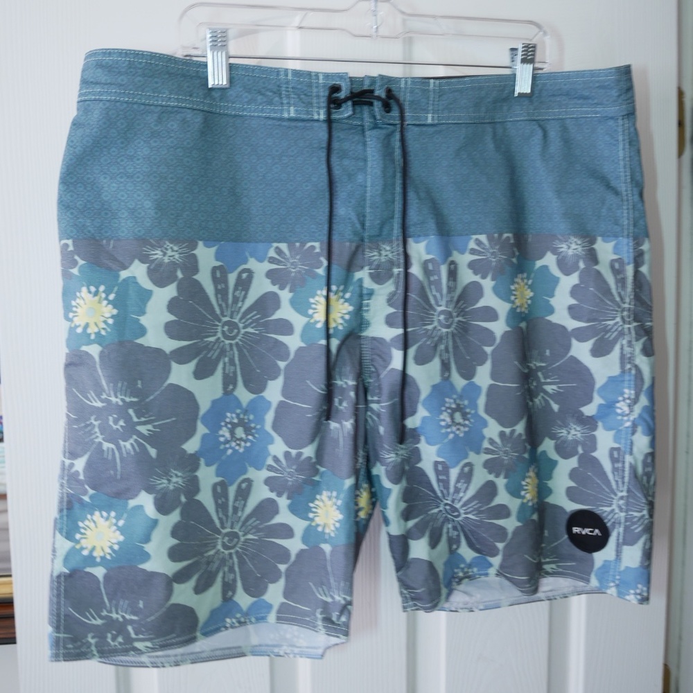 RVCA Mens Vintage-Stretch Boardshort~